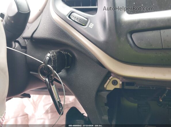 1C4PJLCB4HW503243 2017 JEEP CHEROKEE Gray წინა პანელის ხედი