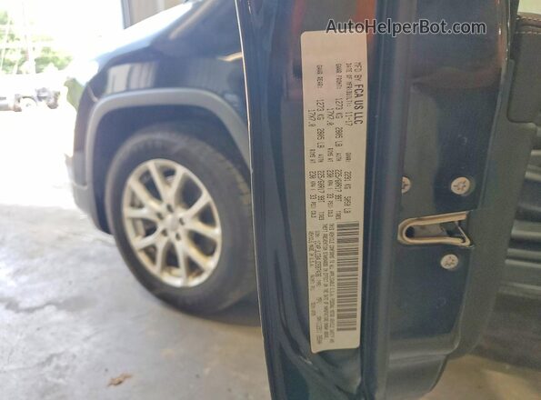 1C4PJLCB4JD587436 2018 JEEP CHEROKEE Black Engine compartment view