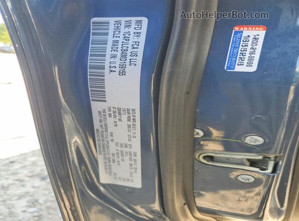 1C4PJLCB4MD169155 2021 JEEP CHEROKEE Blue 360 interior view