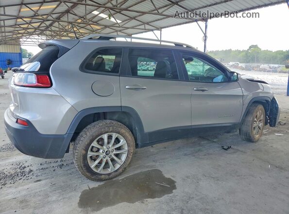 1C4PJLCB4MD195951 2021 JEEP CHEROKEE Silver Rear right