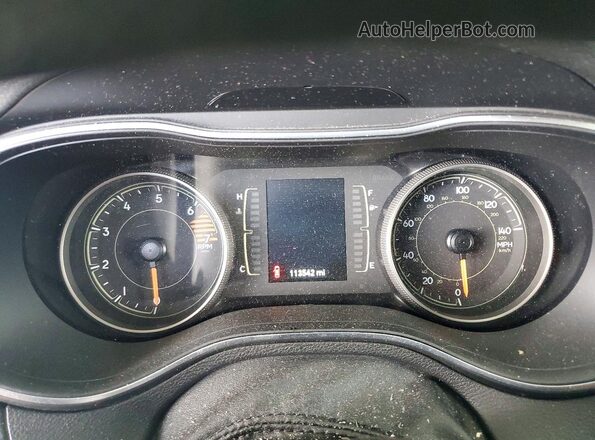 1C4PJLCB4MD195951 2021 JEEP CHEROKEE Silver Instrument cluster view