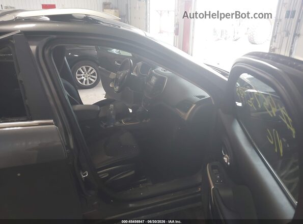 1C4PJLCB5HW642300 2017 JEEP CHEROKEE Gray Vista interior delantera