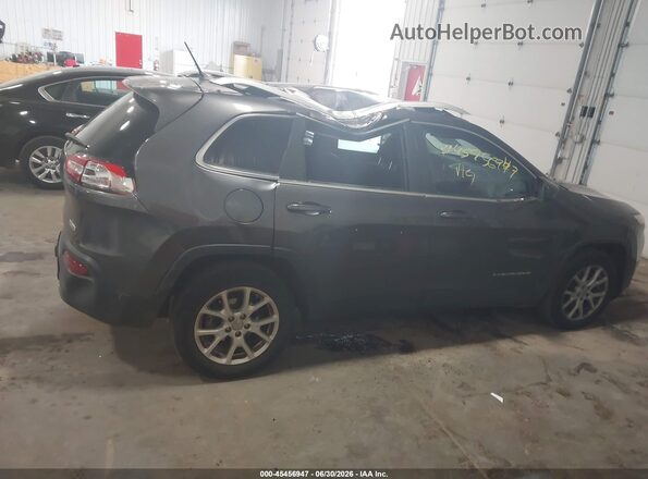 1C4PJLCB5HW642300 2017 JEEP CHEROKEE Gray Vista interior trasera