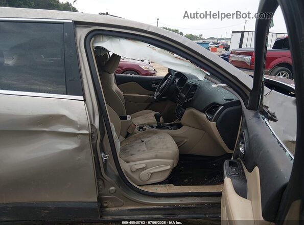 1C4PJLCB5KD340492 2019 JEEP CHEROKEE Brown Widok wnętrza z przodu