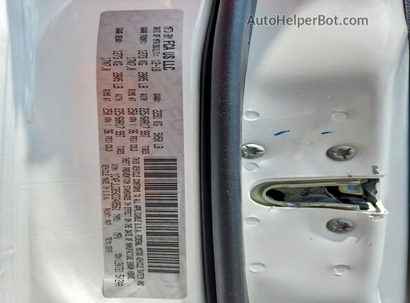 1C4PJLCB5KD348561 2019 JEEP CHEROKEE White Vista de la etiqueta del VIN