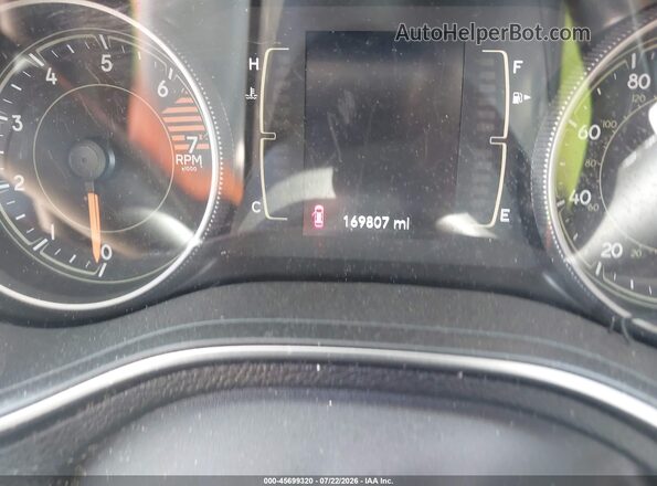 1C4PJLCB5KD427938 2019 JEEP CHEROKEE Maroon 