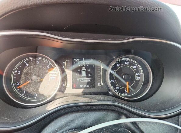 1C4PJLCB5LD652507 2020 JEEP CHEROKEE Red Instrument cluster view