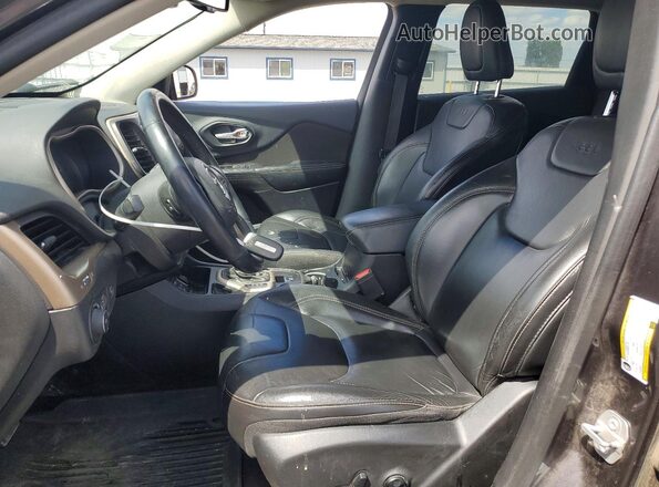 1C4PJLCB6GW297616 2016 JEEP CHEROKEE Gray Вид салону спереду
