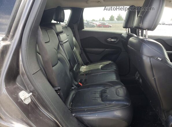 1C4PJLCB6GW297616 2016 JEEP CHEROKEE Gray Вид задньої частини салону