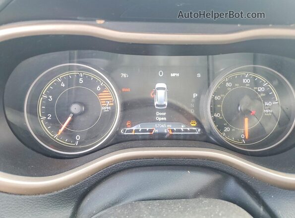 1C4PJLCB6GW297616 2016 JEEP CHEROKEE Gray Вид щитка приладів