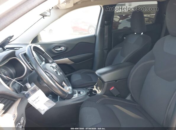 1C4PJLCB6HD235954 2017 JEEP CHEROKEE Silver 