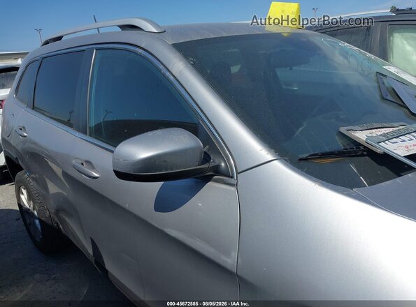 1C4PJLCB6HD235954 2017 JEEP CHEROKEE Silver Vista interior de 360 grados
