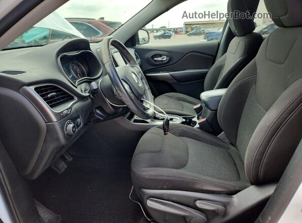 1C4PJLCB6KD262322 2019 JEEP CHEROKEE White Widok wnętrza z przodu