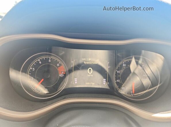 1C4PJLCB7HW539606 2017 JEEP CHEROKEE Charcoal ხელსაწყოთა პანელის ხედი