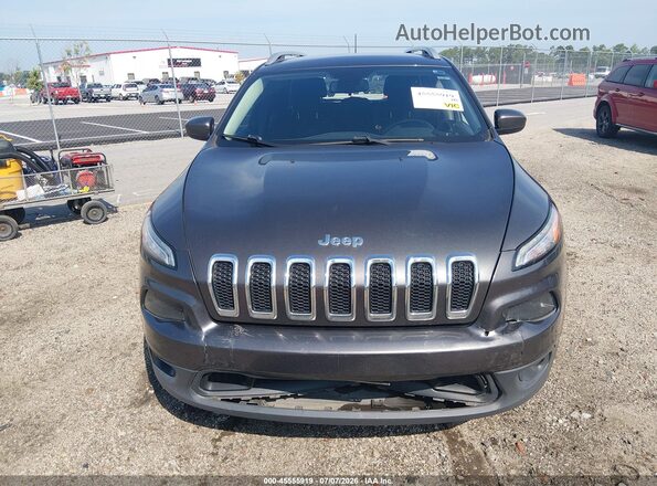 1C4PJLCB7HW643075 2017 JEEP CHEROKEE Gray Widok zestawu wskaźników