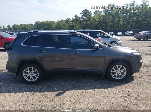 1C4PJLCB7HW643075 2017 JEEP CHEROKEE Gray Widok wnętrza z tyłu
