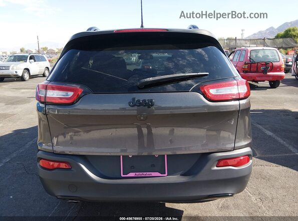 1C4PJLCB7JD551403 2018 JEEP CHEROKEE Gray 