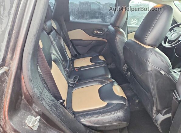 1C4PJLCB8GW136586 2016 JEEP CHEROKEE Gray Հետևի նստատեղերի տեսք