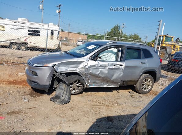 1C4PJLCB8GW288349 2016 JEEP CHEROKEE Silver Widok wnętrza 360 stopni