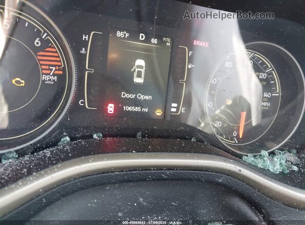 1C4PJLCB8GW288349 2016 JEEP CHEROKEE Silver Widok tylnych siedzeń