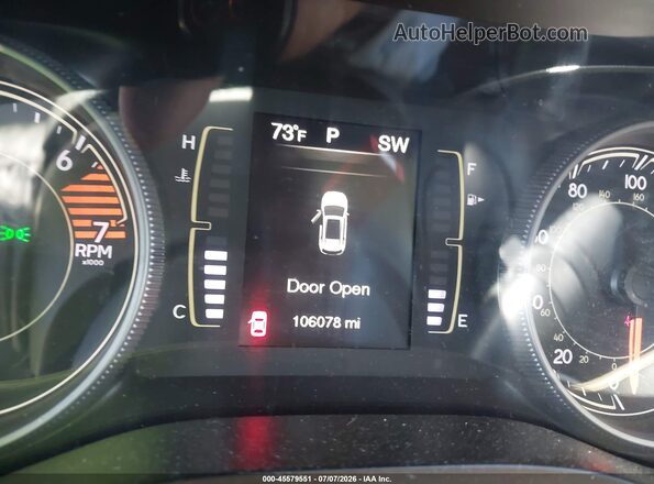 1C4PJLCB8HD219335 2017 JEEP CHEROKEE Silver Вид задніх сидінь