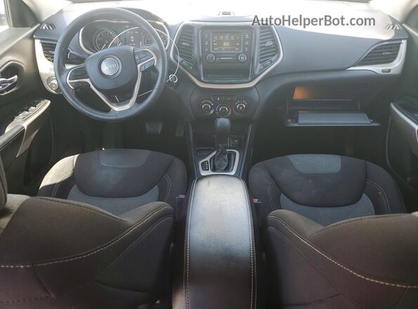 1C4PJLCB8JD552205 2018 JEEP CHEROKEE White Առջևի վահանակի տեսք