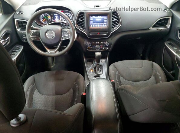 1C4PJLCB8KD265223 2019 JEEP CHEROKEE Red Widok deski rozdzielczej