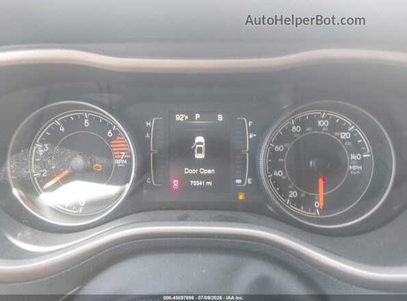 1C4PJLCB9HD231476 2017 JEEP CHEROKEE White Вид задніх сидінь