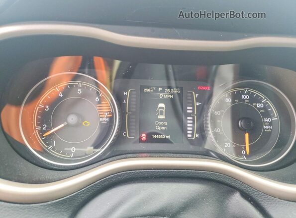 1C4PJLCB9HW663215 2017 JEEP CHEROKEE Серый Вид щитка приборов
