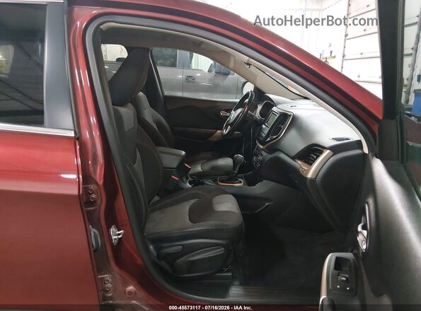 1C4PJLCB9JD606479 2018 JEEP CHEROKEE Темно-бордовый Вид салона спереди