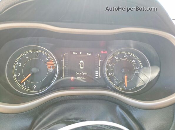 1C4PJLCB9JD616056 2018 JEEP CHEROKEE Black ხელსაწყოთა პანელის ხედი
