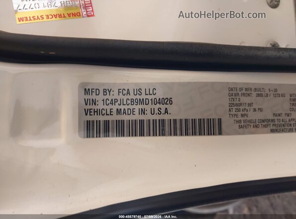1C4PJLCB9MD104026 2021 JEEP CHEROKEE White Widok komory silnika
