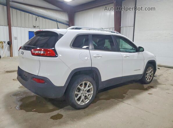 1C4PJLCBXJD504088 2018 JEEP CHEROKEE White Задня права чверть