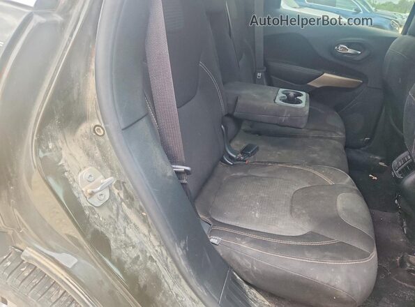 1C4PJLCS1HW607849 2017 JEEP CHEROKEE Серый Вид задней части салона