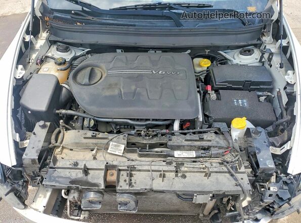 1C4PJLCS5HW554167 2017 JEEP CHEROKEE White Շարժիչի բաժամունքի տեսք