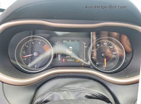 1C4PJLCS5HW554167 2017 JEEP CHEROKEE White Սարքավորումների վահանակի տեսք