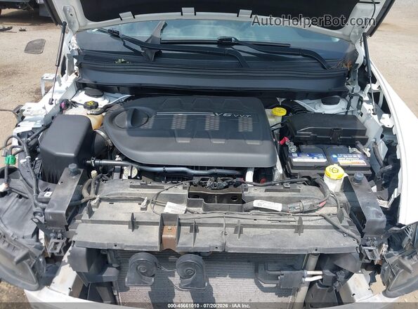 1C4PJLCS5HW603187 2017 JEEP CHEROKEE White Widok z tyłu