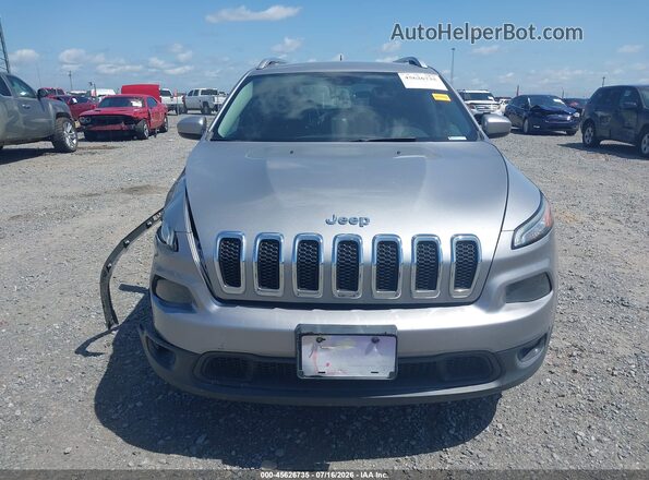 1C4PJLCS6HW577554 2017 JEEP CHEROKEE Серебряный Вид щитка приборов