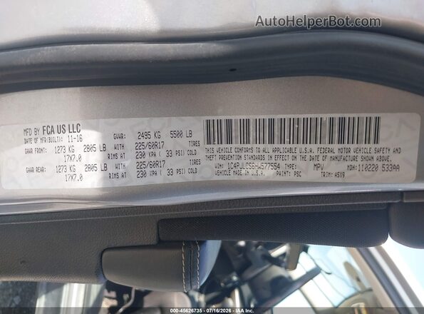 1C4PJLCS6HW577554 2017 JEEP CHEROKEE Серебряный Вид подкапотного пространства