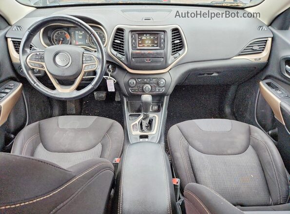 1C4PJLCS8HW577913 2017 JEEP CHEROKEE Black Dashboard view