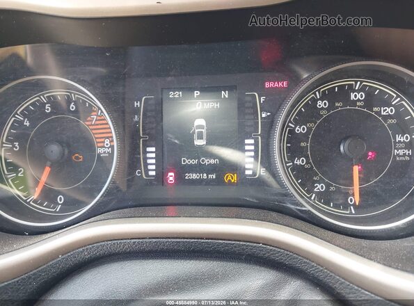1C4PJLCX1JD606049 2018 JEEP CHEROKEE Gray Widok tylnych siedzeń
