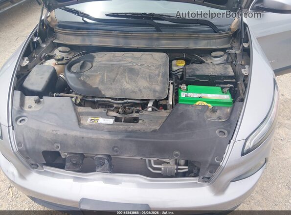 1C4PJLCX8JD590013 2018 JEEP CHEROKEE Gray უკანა ხედი