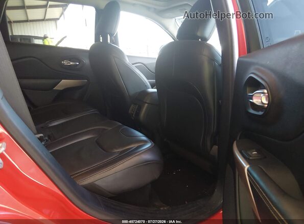 1C4PJLDB0HW643482 2017 JEEP CHEROKEE Red Vista de la etiqueta del VIN