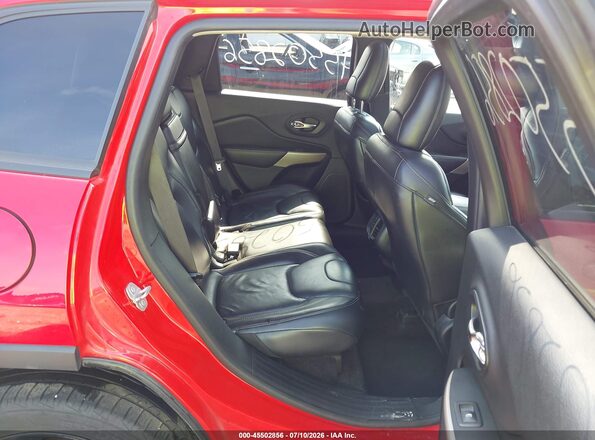 1C4PJLDB1HW667046 2017 JEEP CHEROKEE LIMITED FWD Red Widok naklejki z numerem VIN