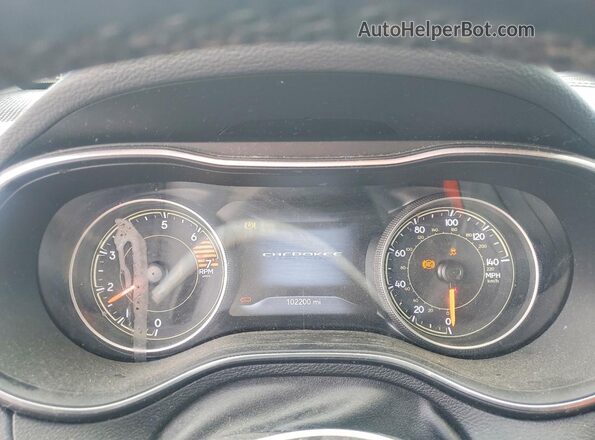 1C4PJLDB2LD599957 2020 JEEP CHEROKEE Silver Vista del cuadro de instrumentos