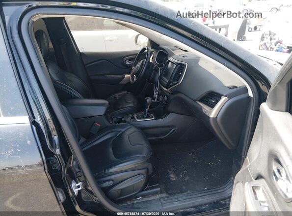 1C4PJLDB3JD523726 2018 JEEP CHEROKEE Black წინა სალონის ხედი