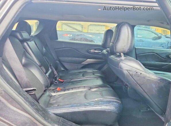 1C4PJLDB3LD529884 2020 JEEP CHEROKEE Gray Вид задніх сидінь