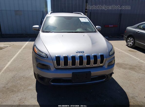 1C4PJLDB5HW513956 2017 JEEP CHEROKEE Silver Vista del cuadro de instrumentos