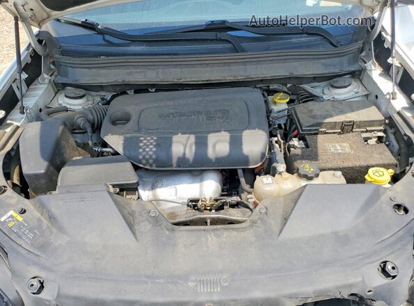 1C4PJLDB7KD347930 2019 JEEP CHEROKEE White Вид підкапотного простору