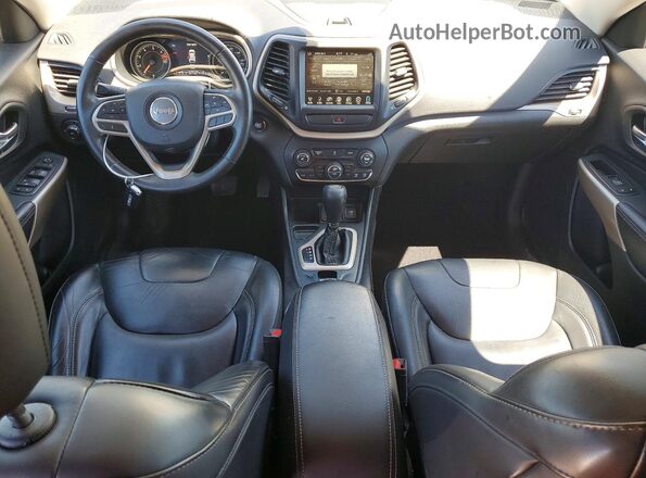 1C4PJLDB8HW642094 2017 JEEP CHEROKEE Gray Dashboard view